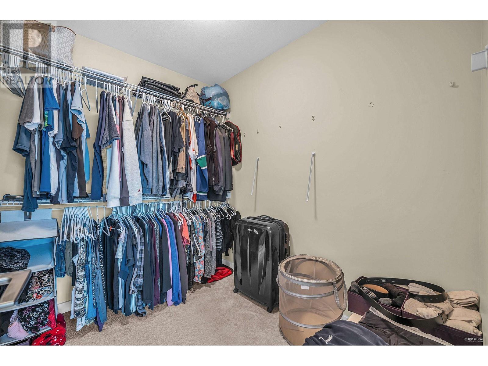 329 W 59TH AVENUE, Vancouver