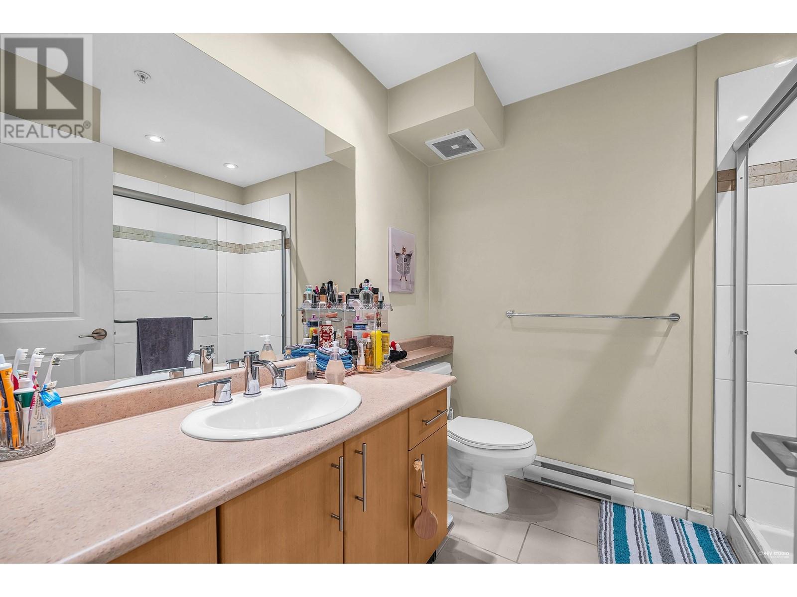 329 W 59TH AVENUE, Vancouver