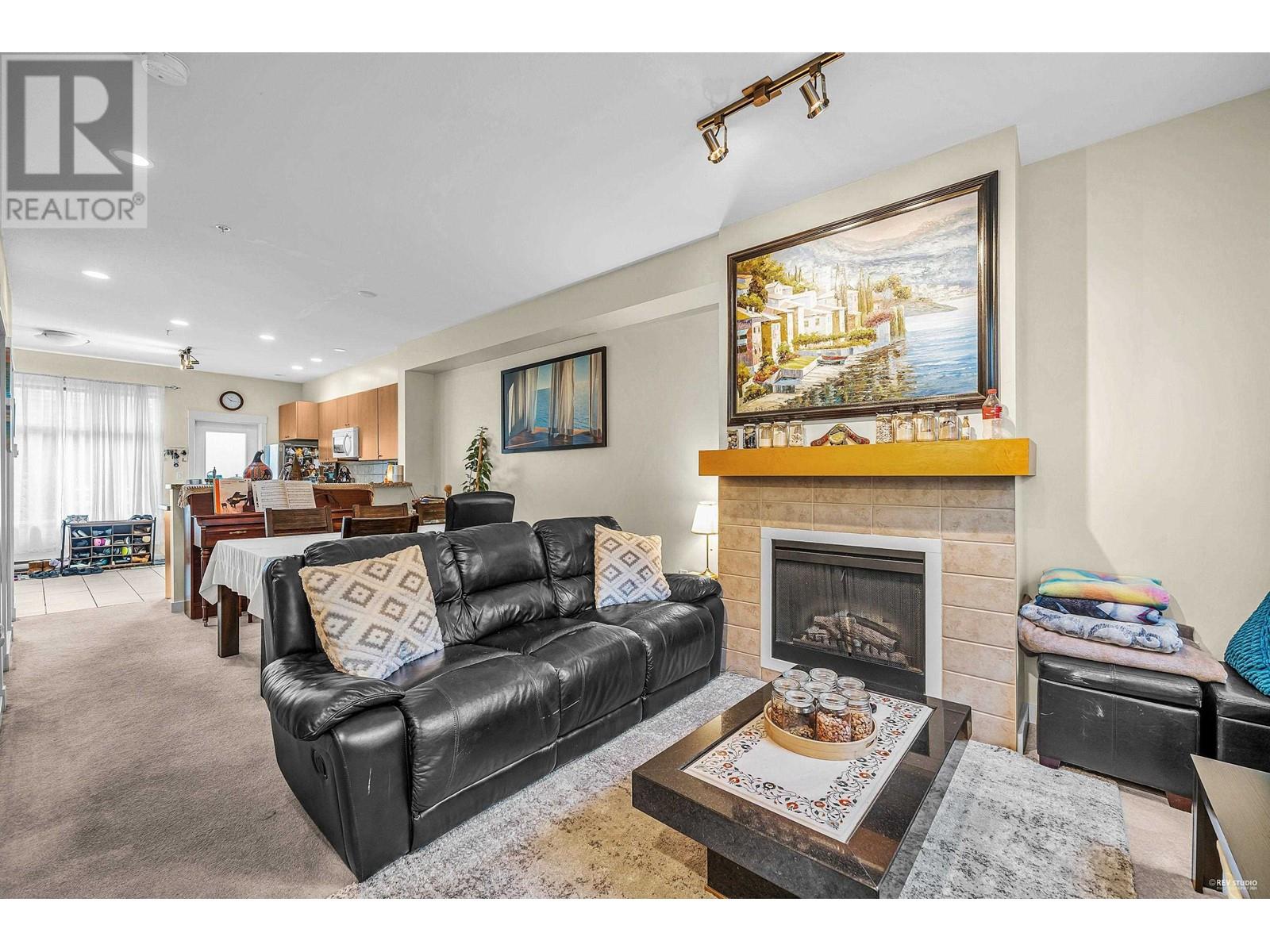 329 W 59TH AVENUE, Vancouver