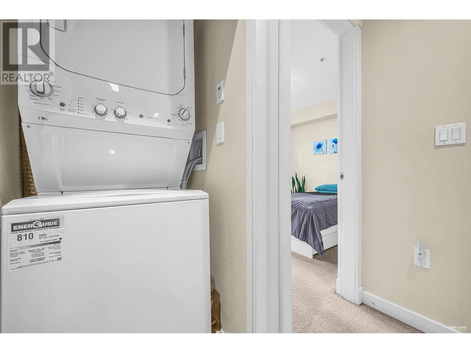 329 W 59TH AVENUE, Vancouver