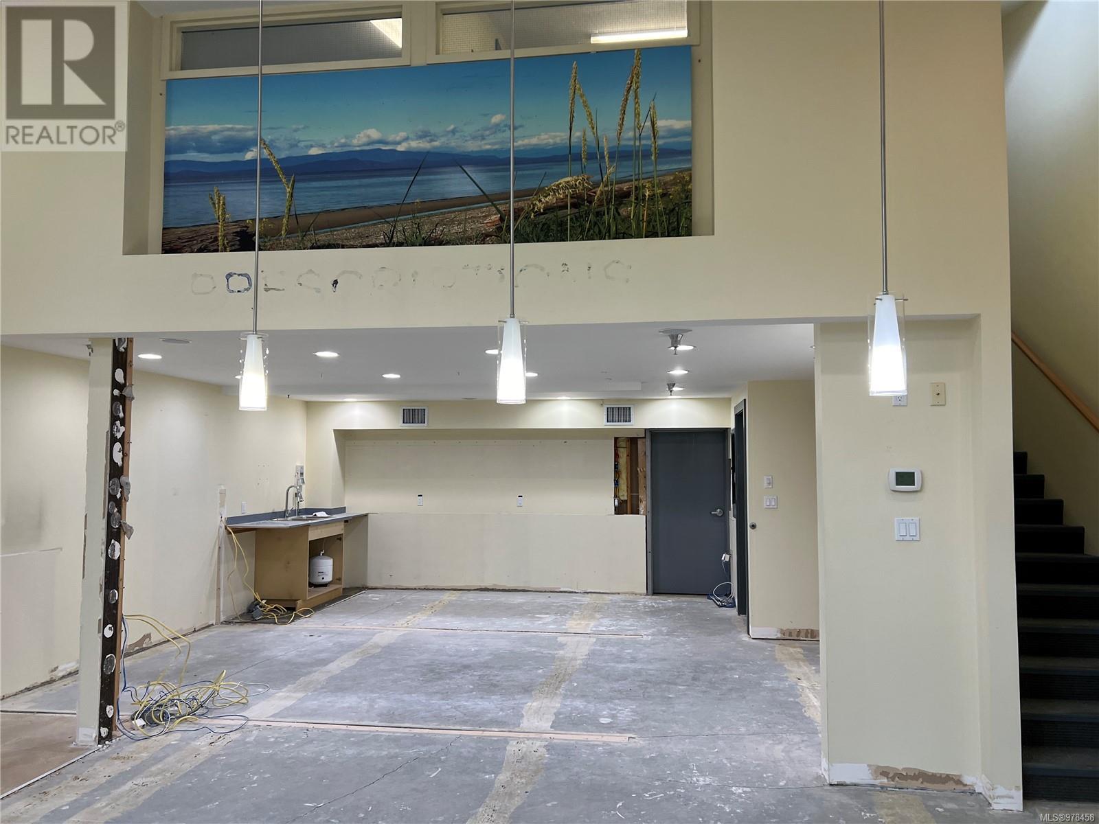 Office in Nanaimo - Image 6