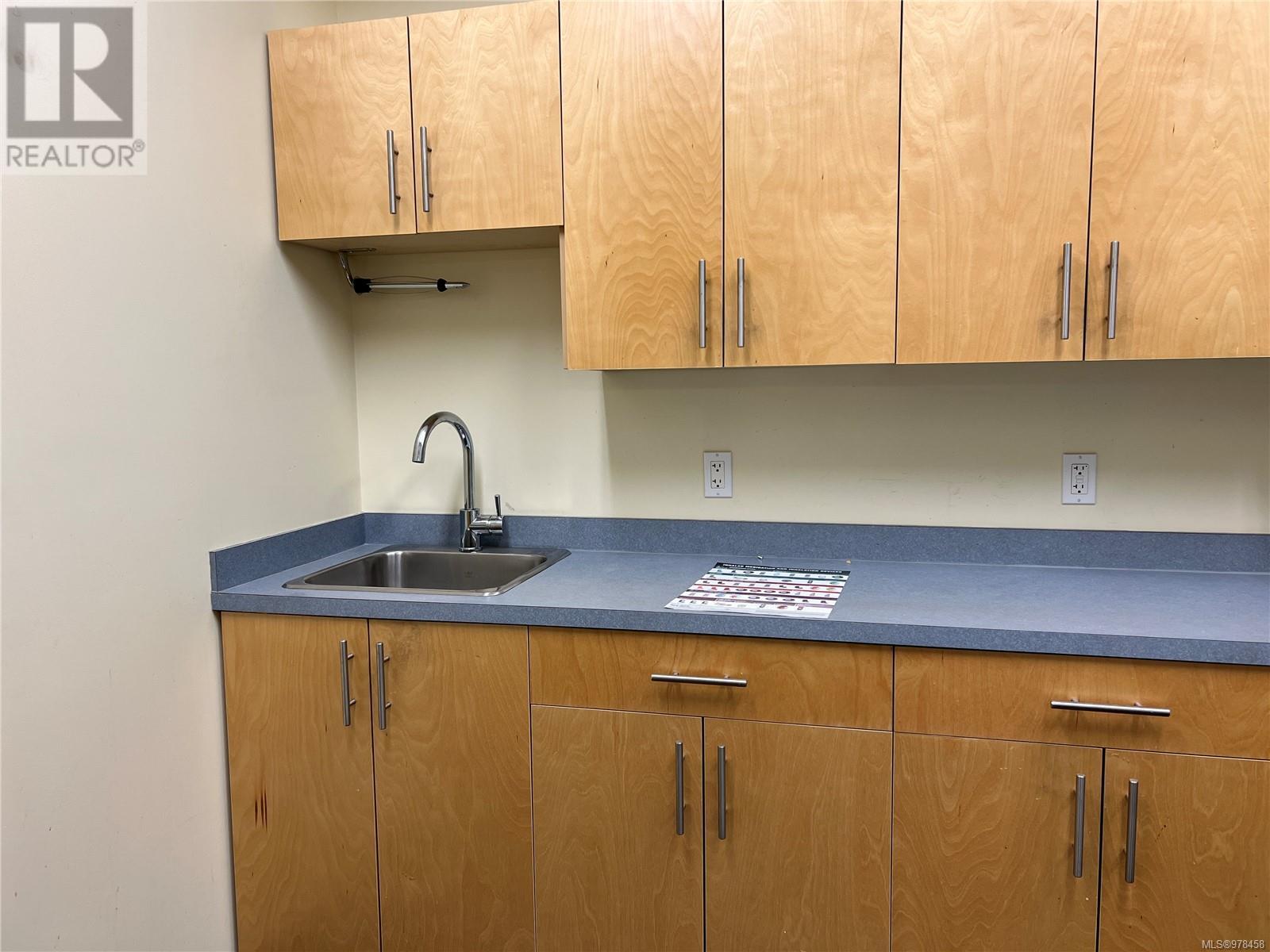 Office in Nanaimo - Image 5