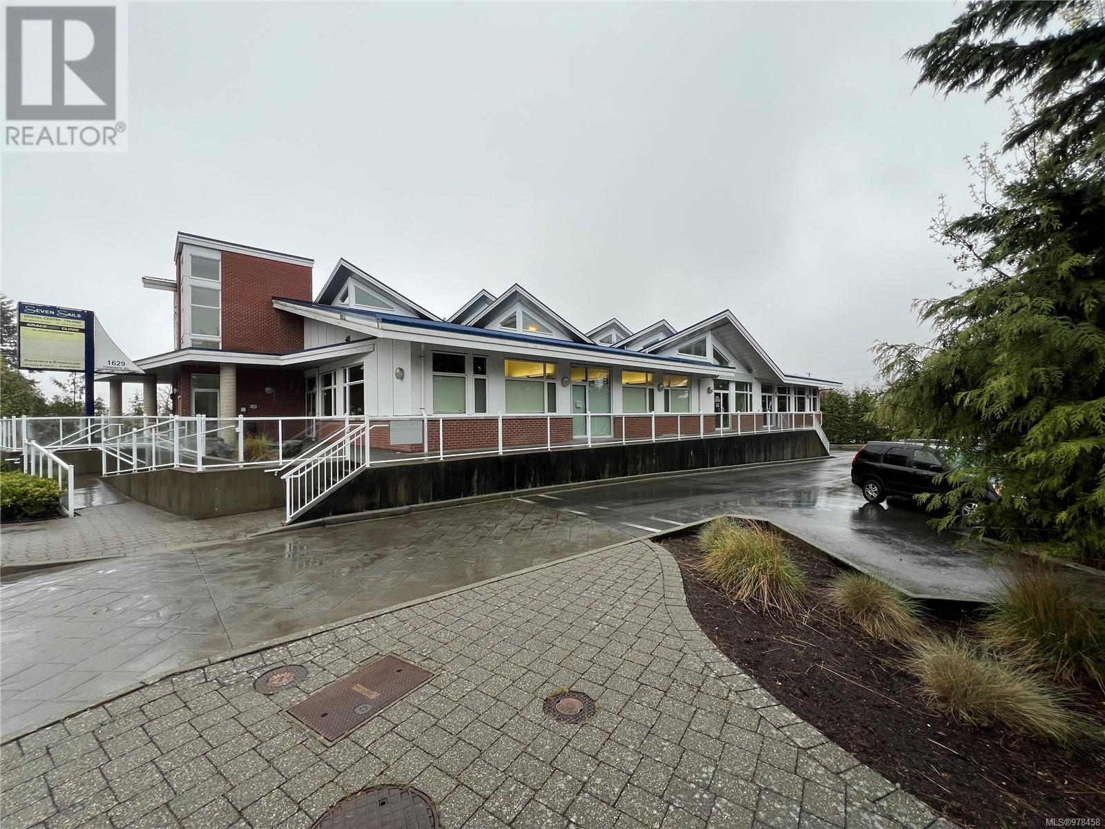 Office in Nanaimo - Image 4