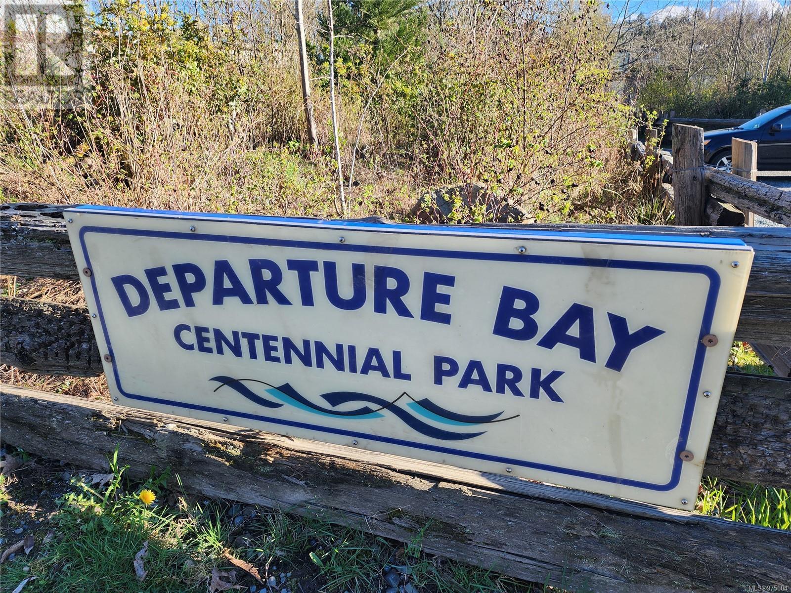 3111 Departure Bay Rd, Nanaimo real estate listing 975604