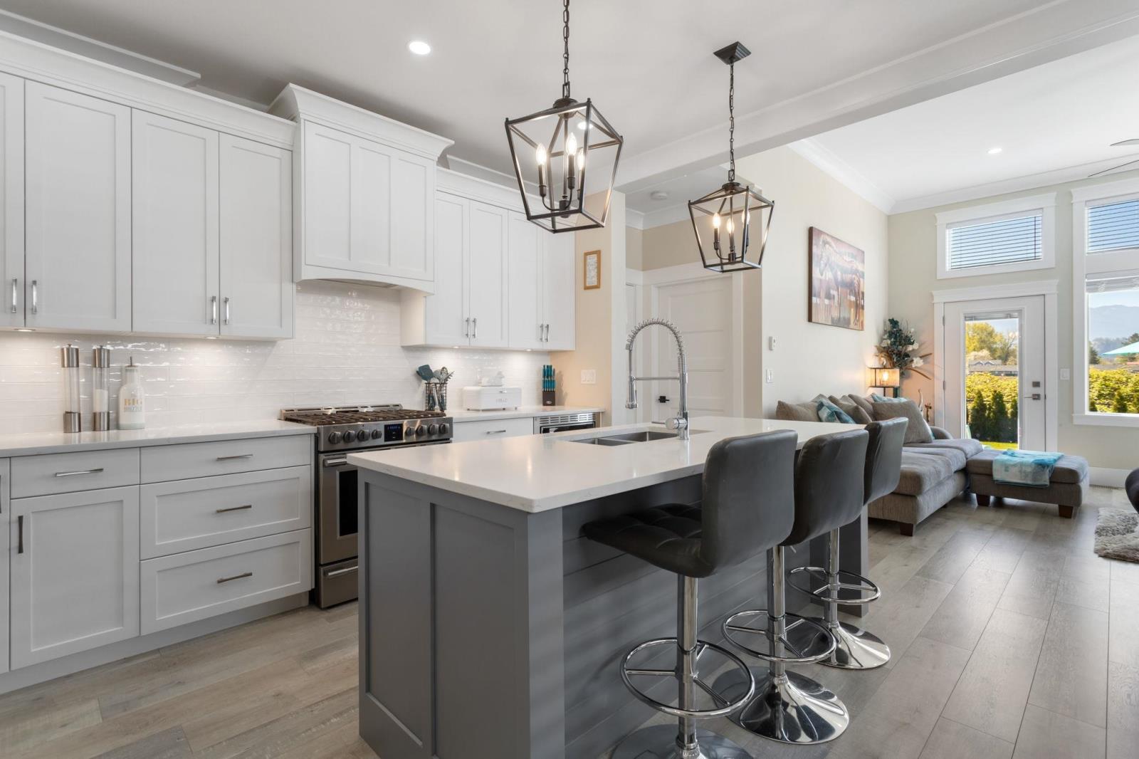104 46213 HAKWELES ROAD, Sardis East Vedder, Chilliwack real estate listing R2954555