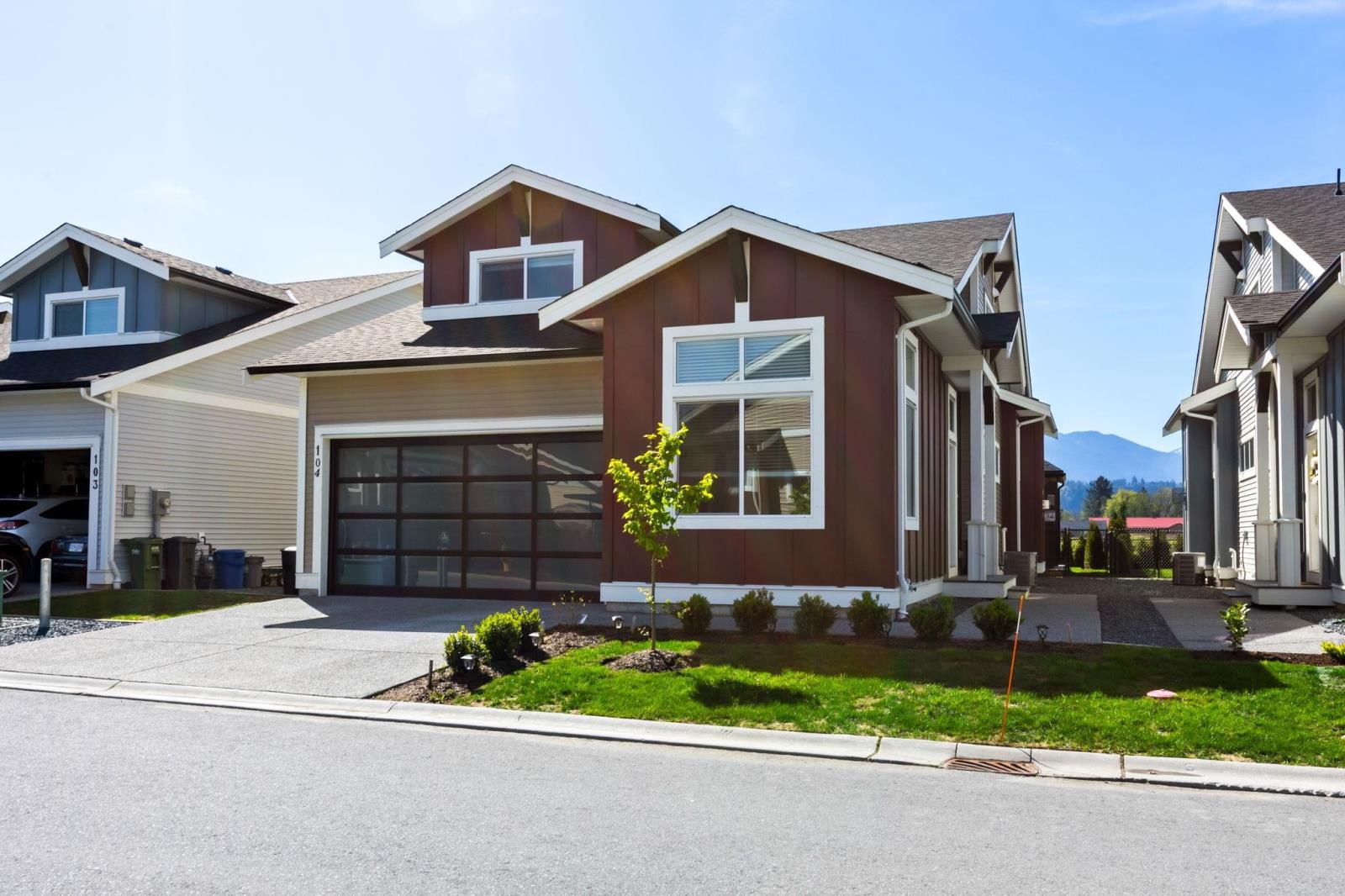 104 46213 HAKWELES ROAD, Sardis East Vedder, Chilliwack real estate listing R2954555
