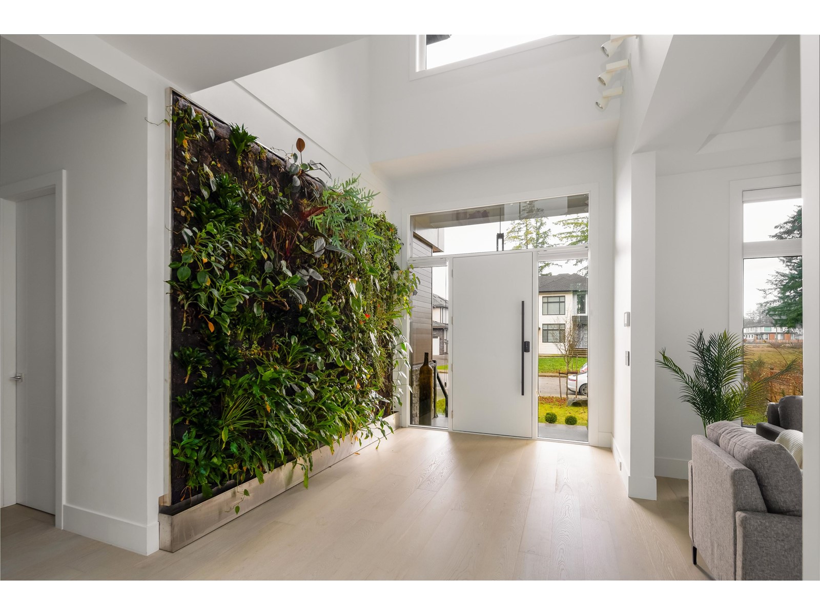 19720 31A AVENUE, Langley
