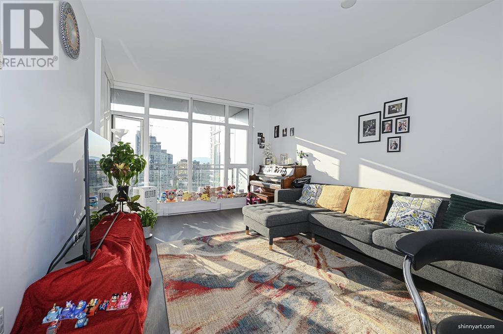 2106 6098 STATION STREET, Burnaby real estate listing R2955663