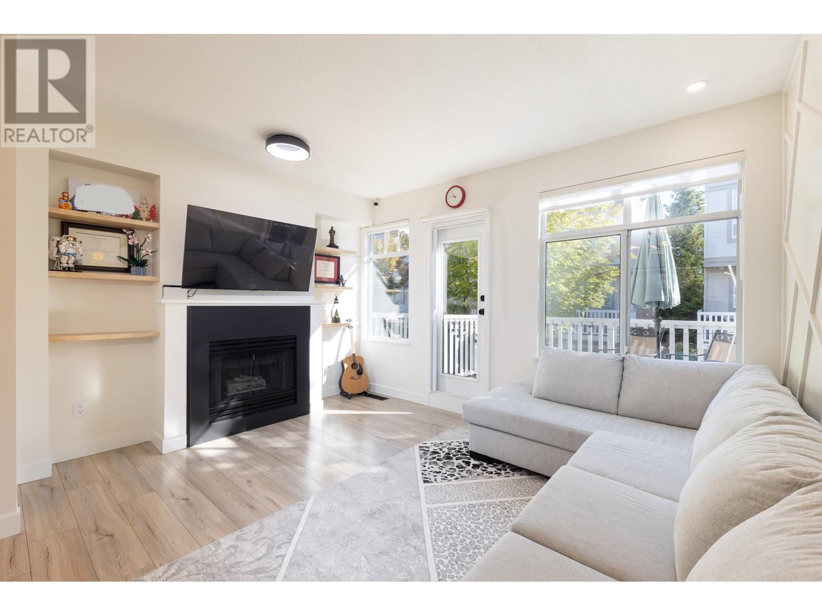 Photo 11 of 21 6179 No 1 Road, Richmond BC