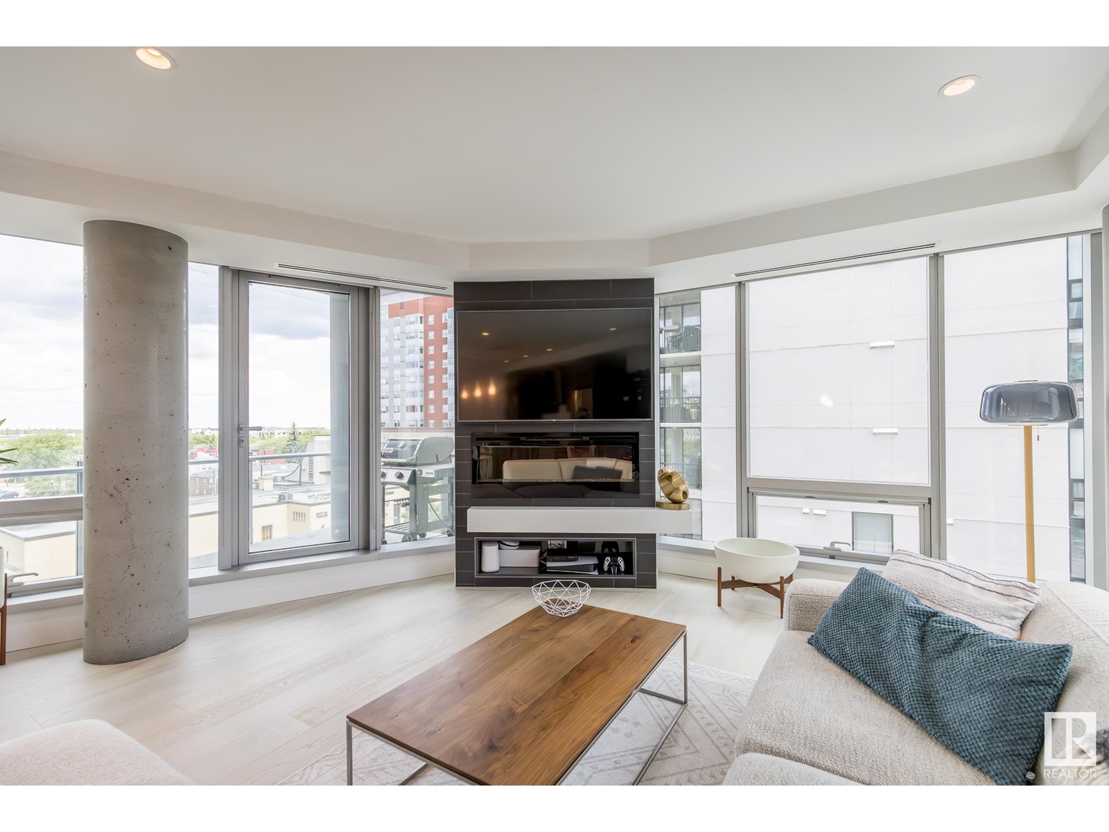 #601 11969 JASPER AV NW, Edmonton