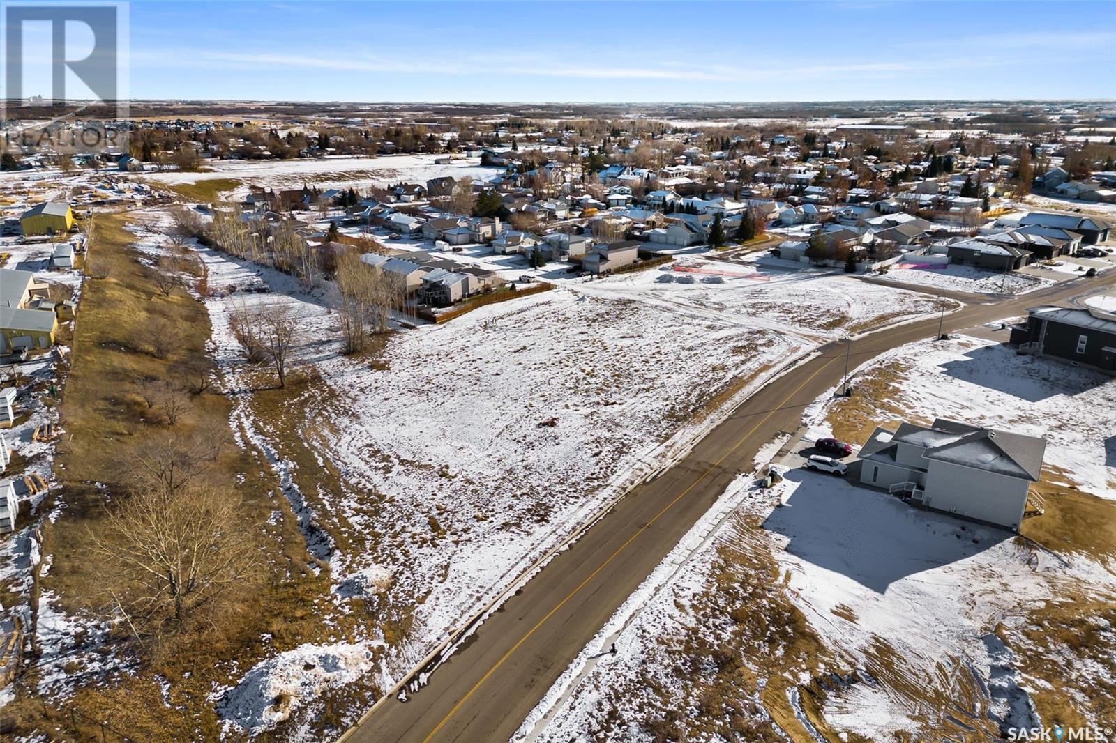 Photo 4 of 550 Lafarge Street, Pilot Butte SK