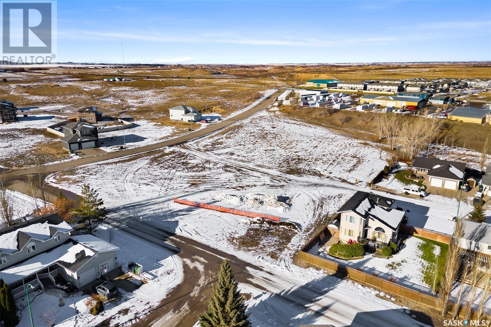 Photo 6 of 550 Lafarge Street, Pilot Butte SK