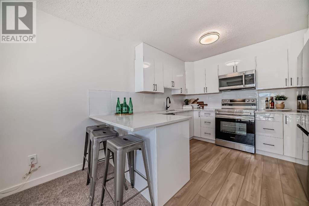 138, 3015 51 Street SW, Calgary, Alberta