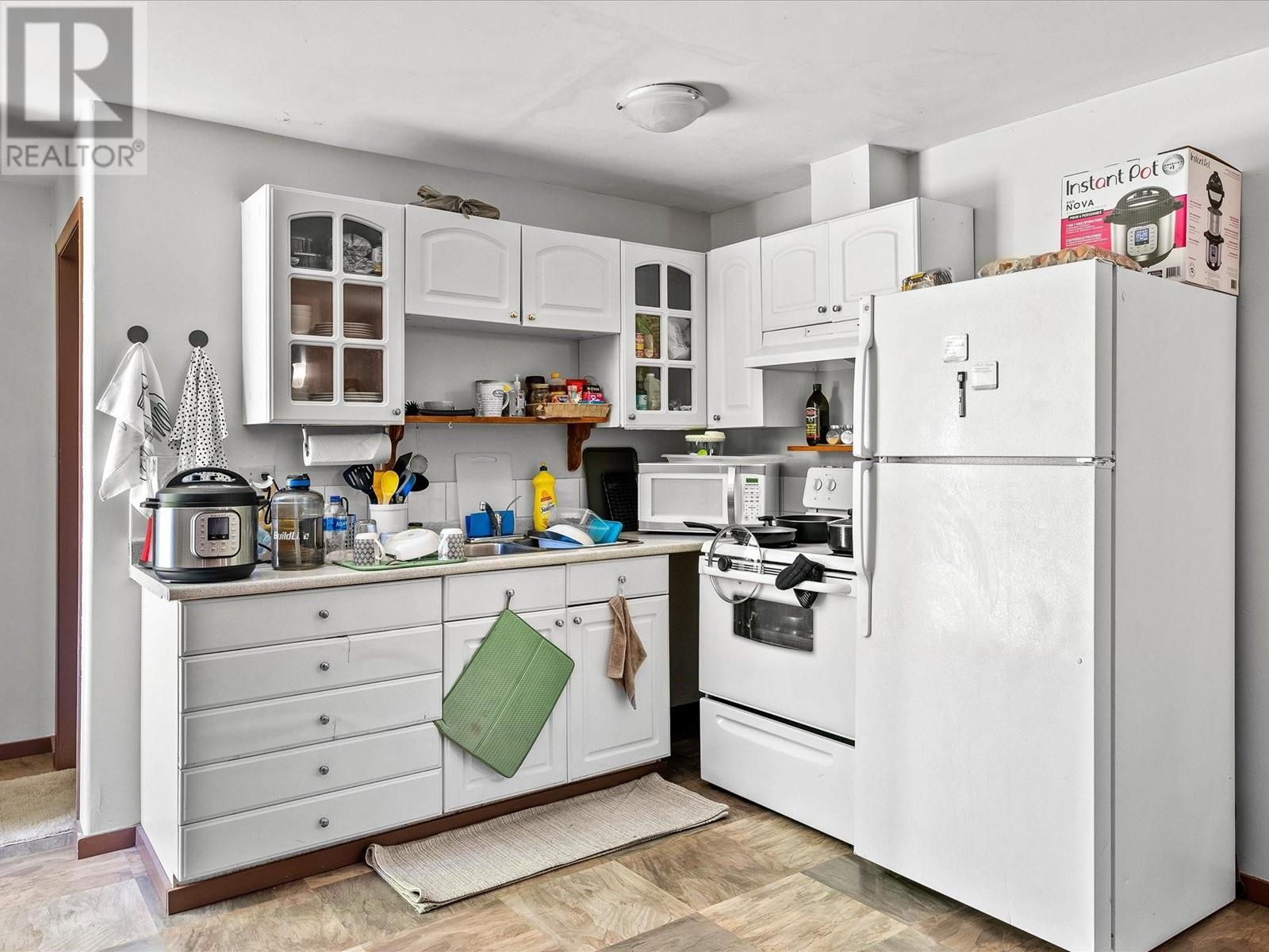 7700 PEMBERTON MEADOWS ROAD, Pemberton