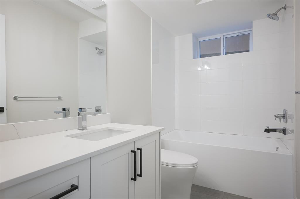 20512 76A AVENUE, Langley