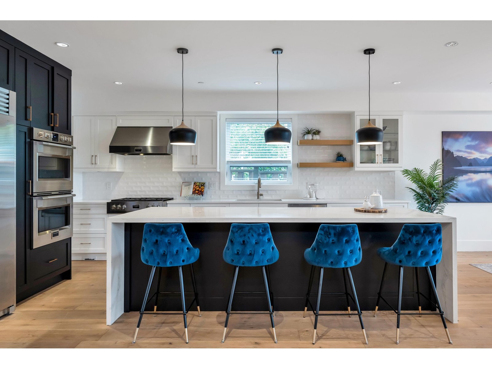 1038 STEVENS STREET, White Rock real estate listing R2956155