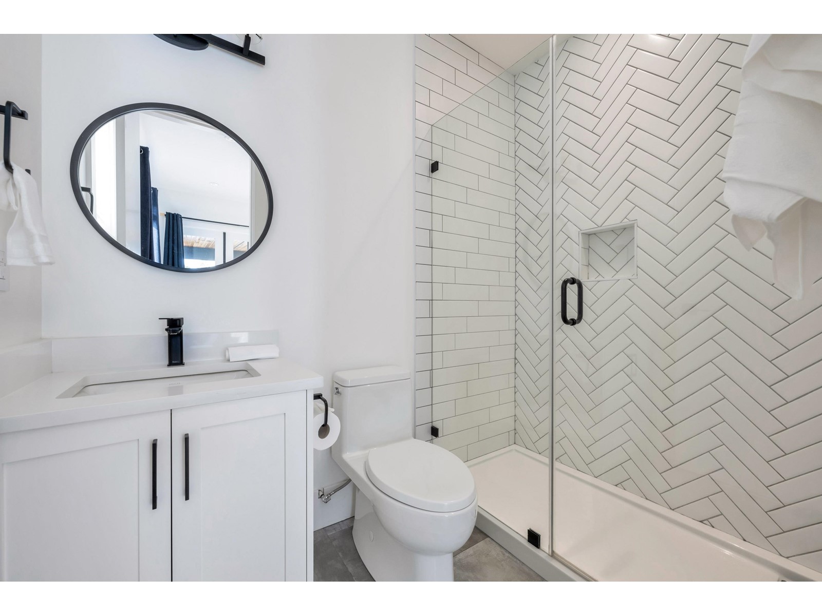 1038 STEVENS STREET, White Rock real estate listing R2956155