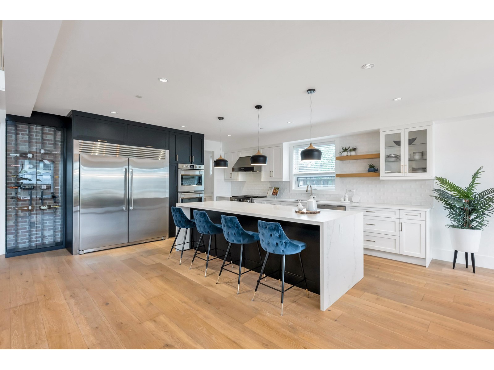 1038 STEVENS STREET, White Rock real estate listing R2956155