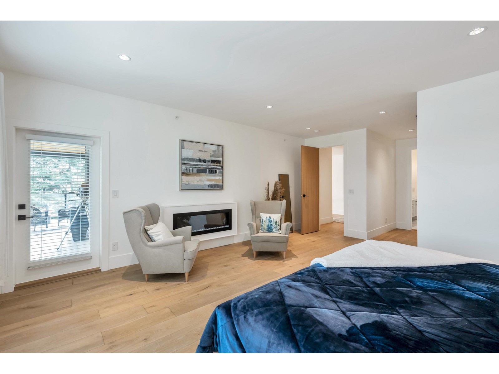 1038 STEVENS STREET, White Rock real estate listing R2956155