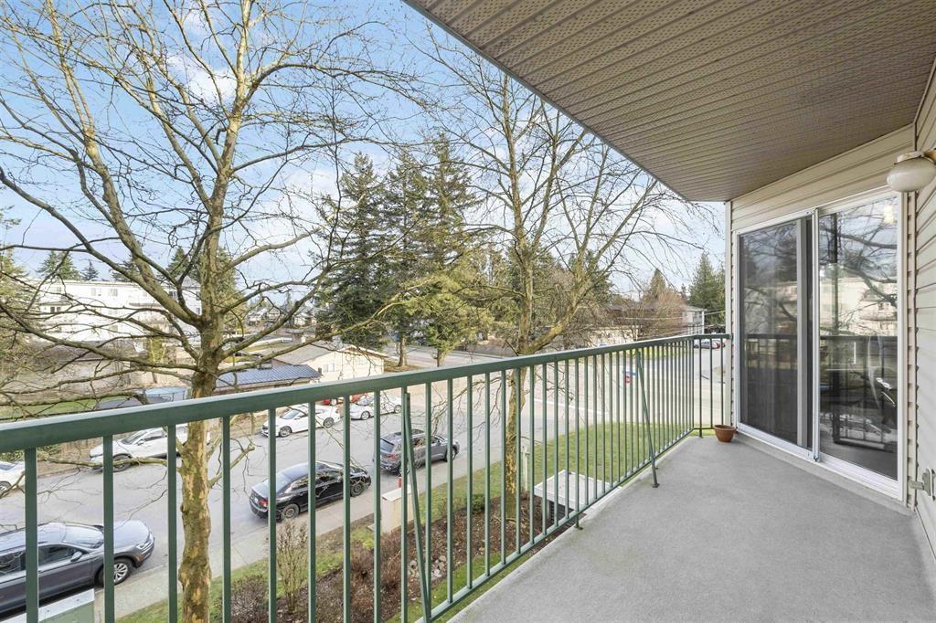302 2435 CENTER STREET, Abbotsford real estate listing R2956270