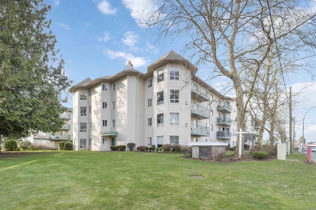 302 2435 CENTER STREET, Abbotsford real estate listing R2956270
