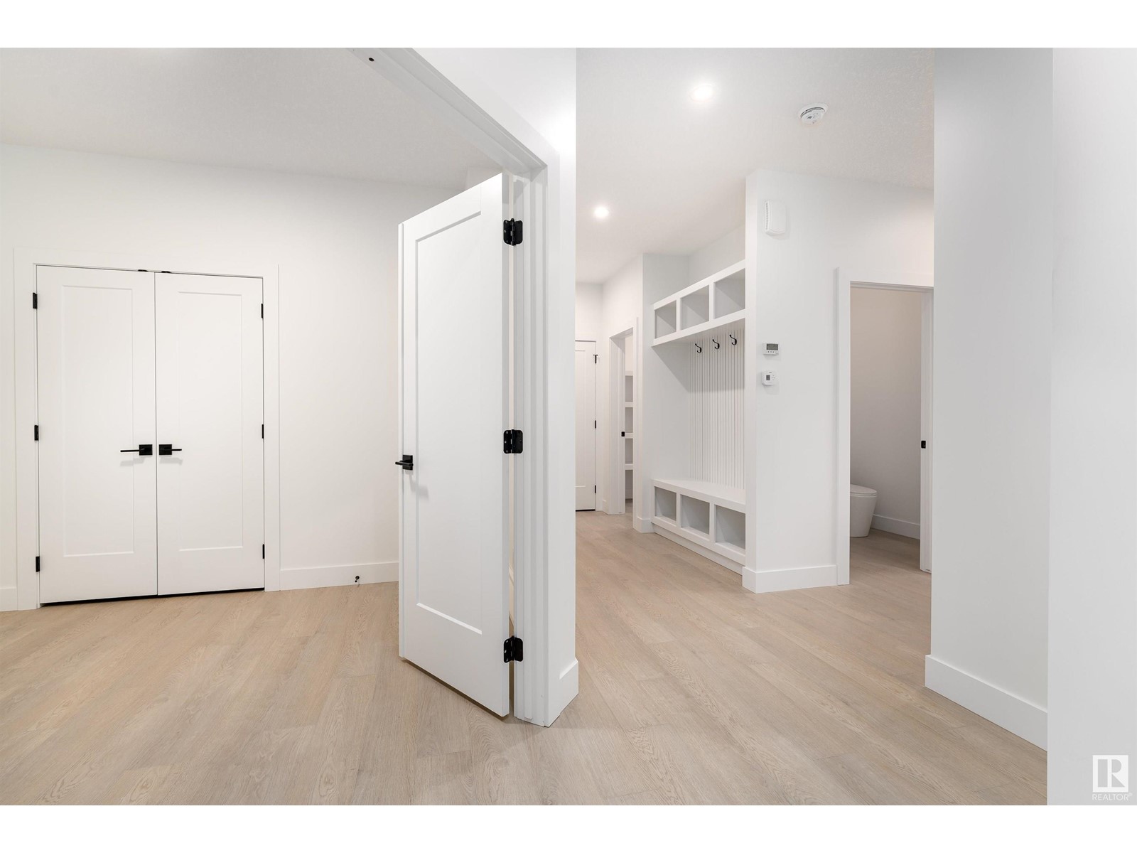 64 EDGEFIELD WY, St. Albert