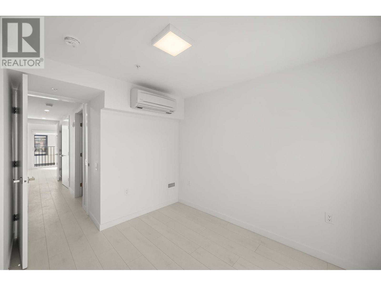 342 1120 E GEORGIA STREET, Vancouver