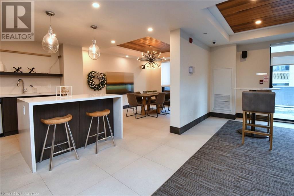 Photo 17 of 340 Plains Road E Unit 610, Burlington ON