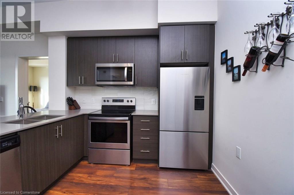 Photo 5 of 340 Plains Road E Unit 610, Burlington ON