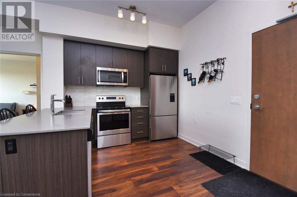 Photo 7 of 340 Plains Road E Unit 610, Burlington ON