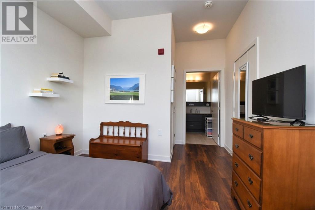 Photo 9 of 340 Plains Road E Unit 610, Burlington ON
