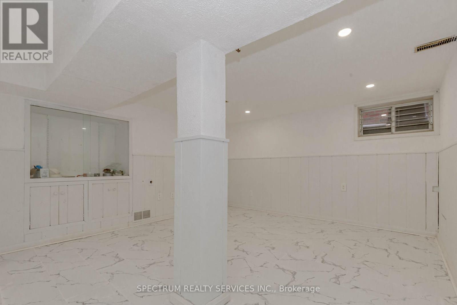 Photo 19 of 55 Hamilton Street, St Catharines ON
