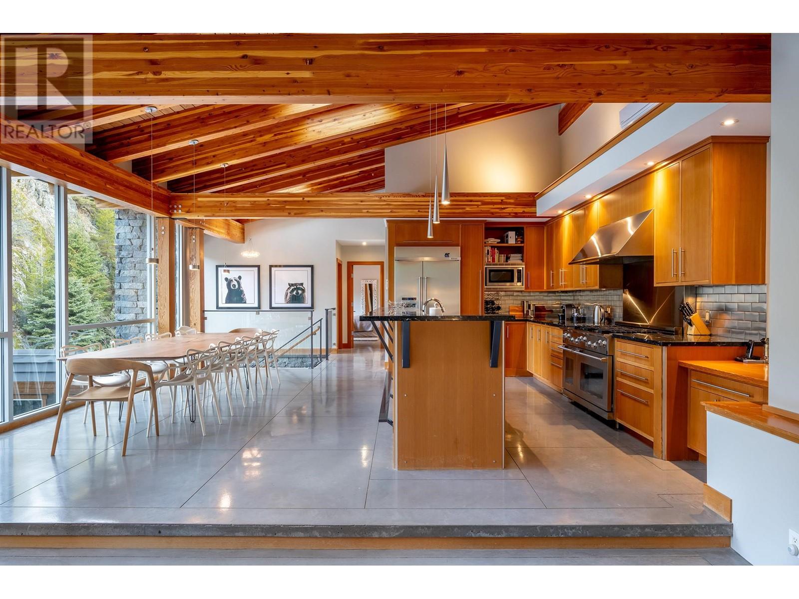 1530 SPRING CREEK DRIVE, Whistler real estate listing R2956441
