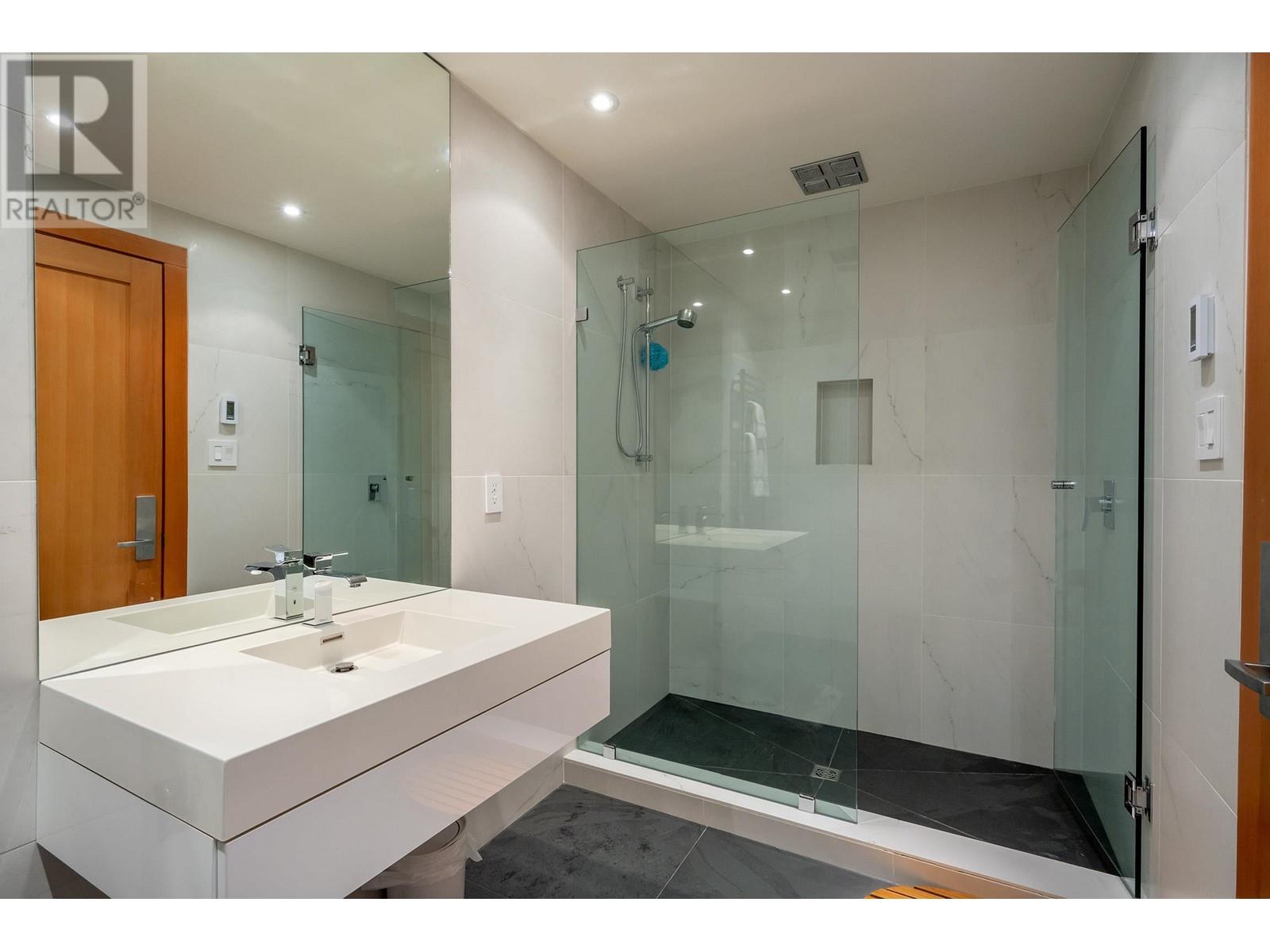 1530 SPRING CREEK DRIVE, Whistler real estate listing R2956441