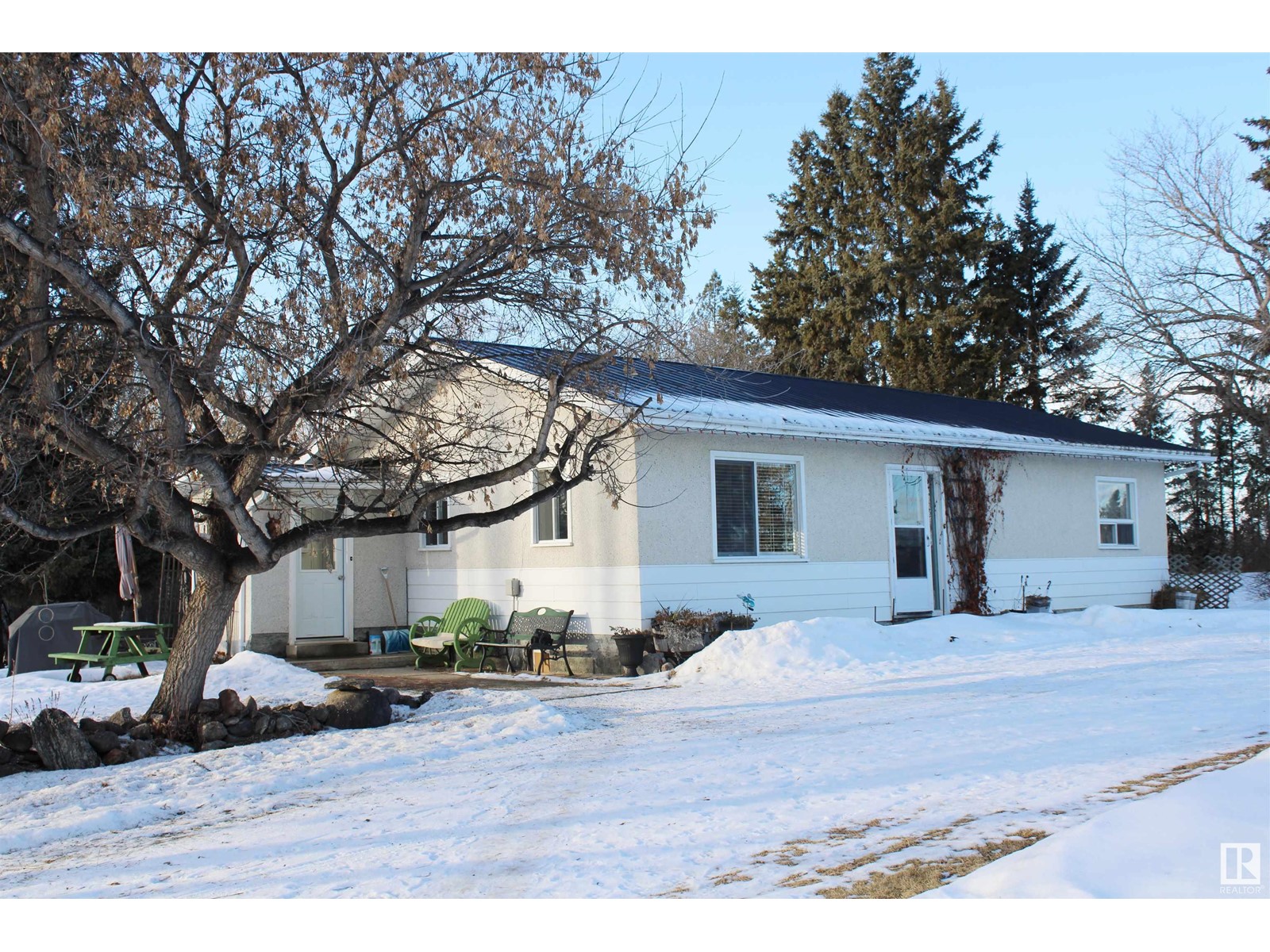Photo 2 of 3115 Museum Rd, Rural Lac Ste Anne County AB