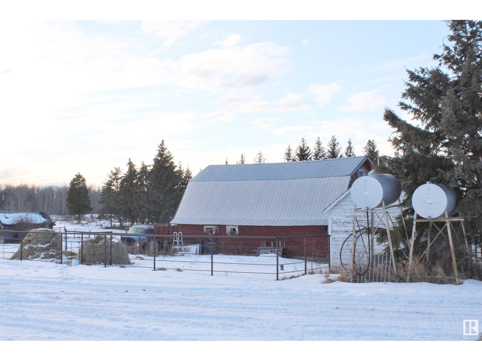 Photo 10 of 3115 Museum Rd, Rural Lac Ste Anne County AB