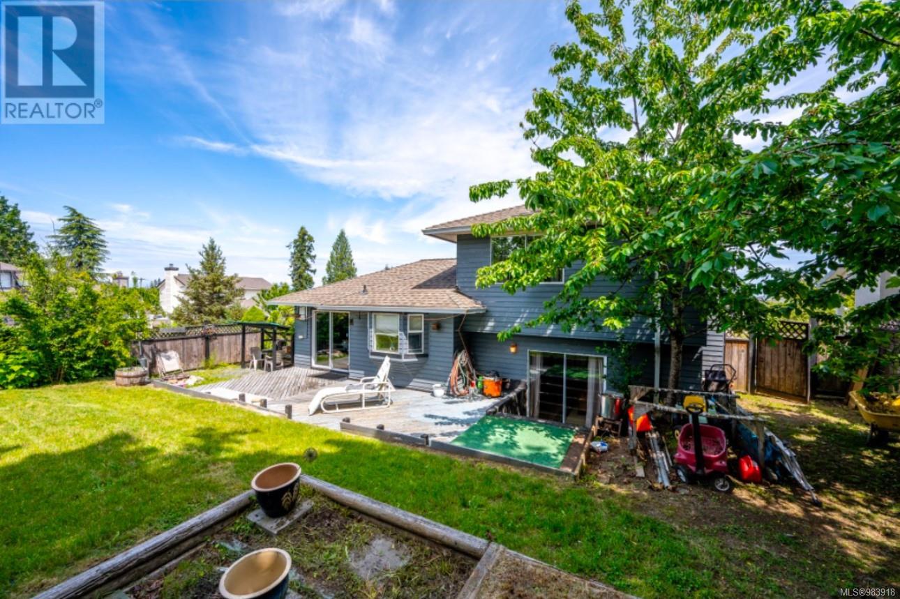 2610 Seymour Pl, Campbell River real estate listing 983918