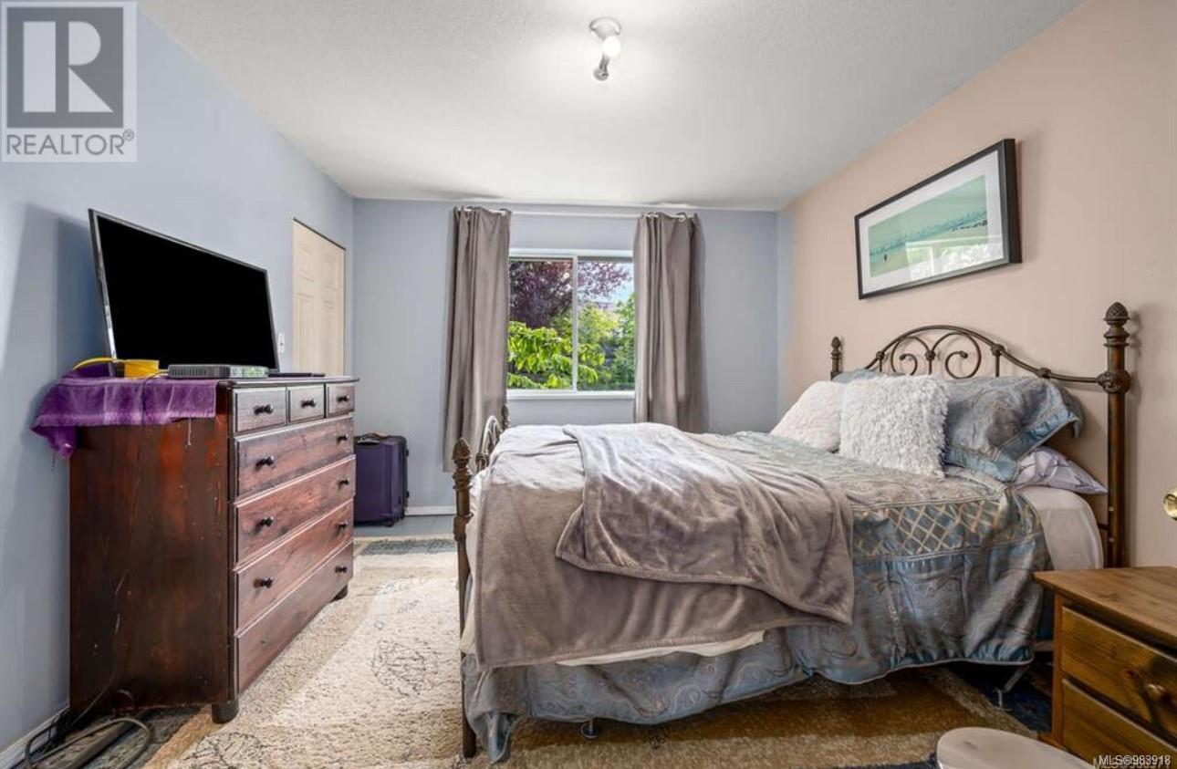 2610 Seymour Pl, Campbell River real estate listing 983918
