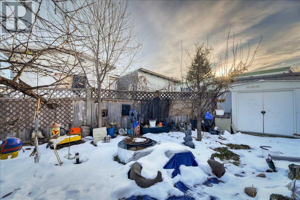 Single Family House Mobile Home for Sale in    Street NW Greenwood/Greenbriar Calgary 