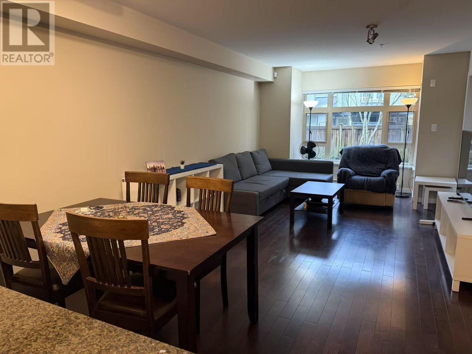 Photo 3 of 209 7337 Macpherson Avenue, Burnaby BC