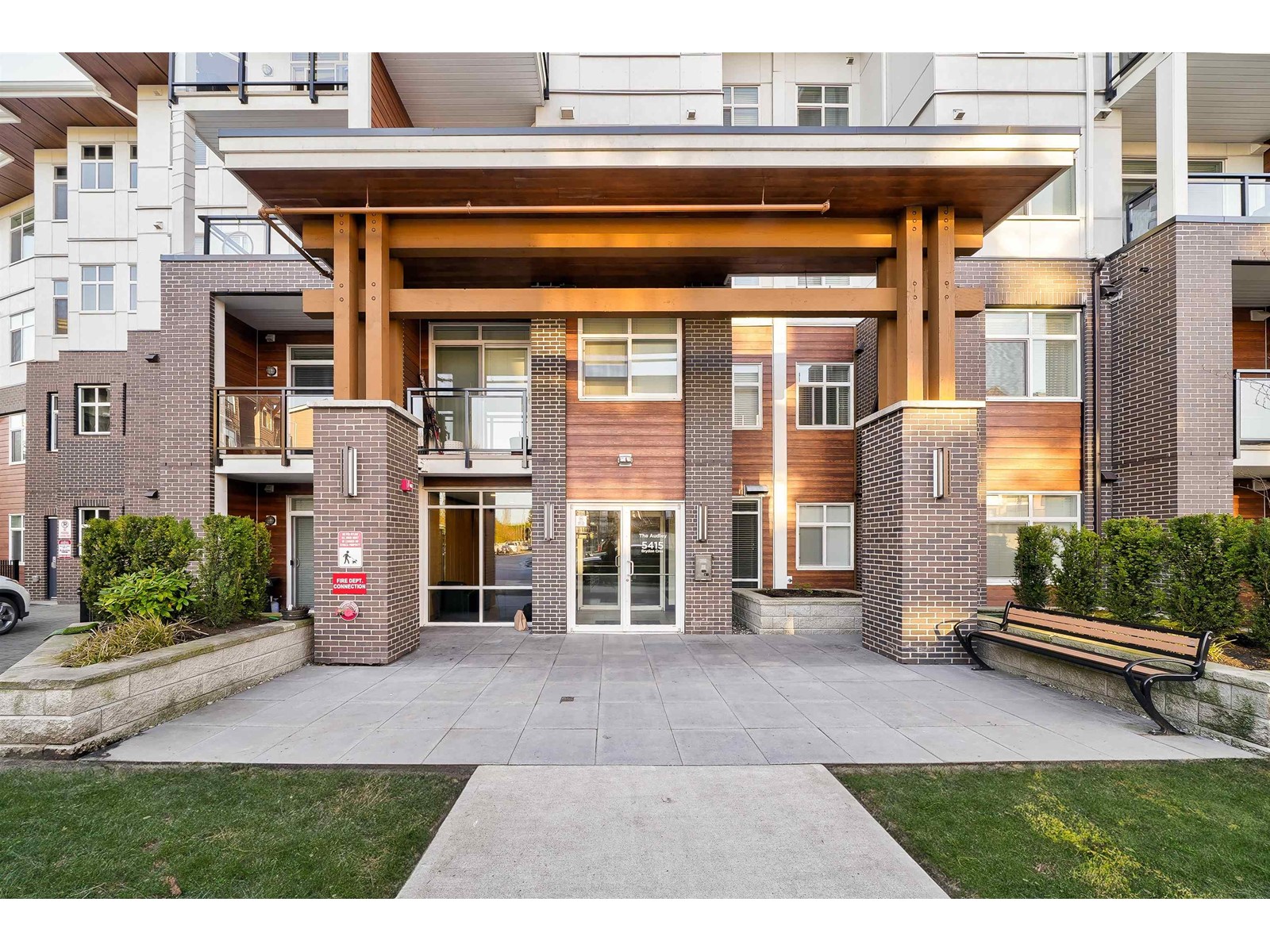 126 5415 BRYDON CRESCENT, Langley real estate listing R2956232