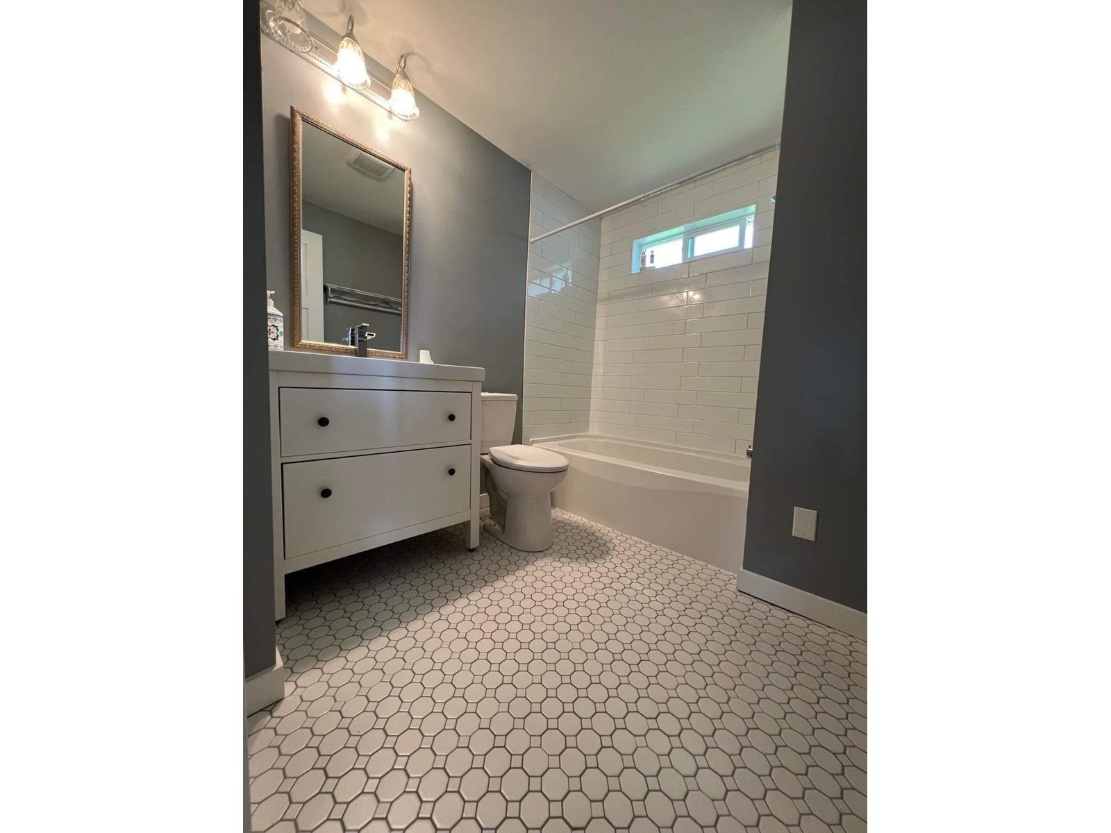 7392 JAMES STREET, Mission real estate listing R2955162