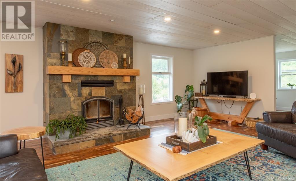 1675 Kelsie Rd, Nanaimo
