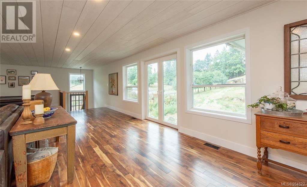 1675 Kelsie Rd, Nanaimo