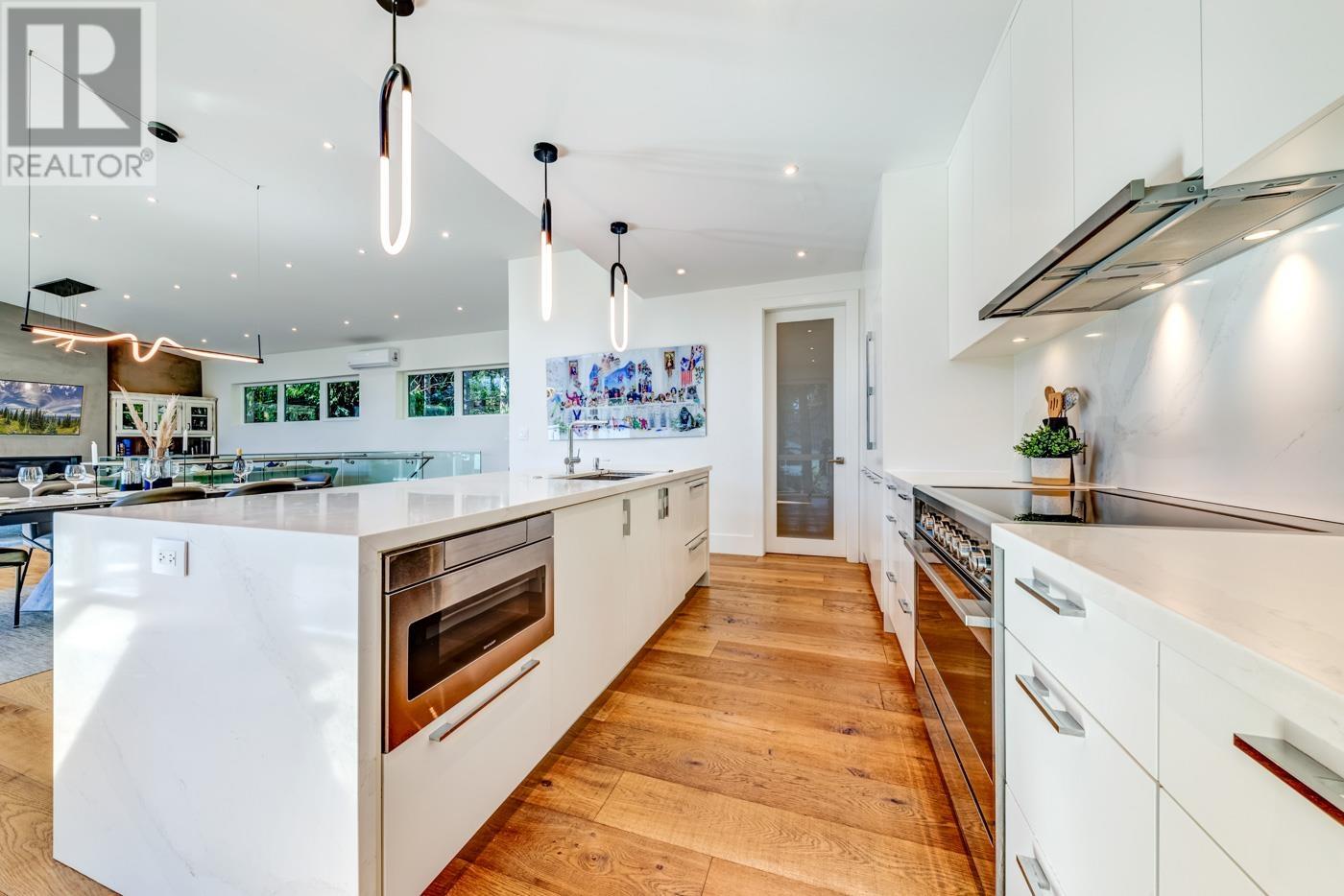 8224 ALPINE WAY, Whistler real estate listing R2956731
