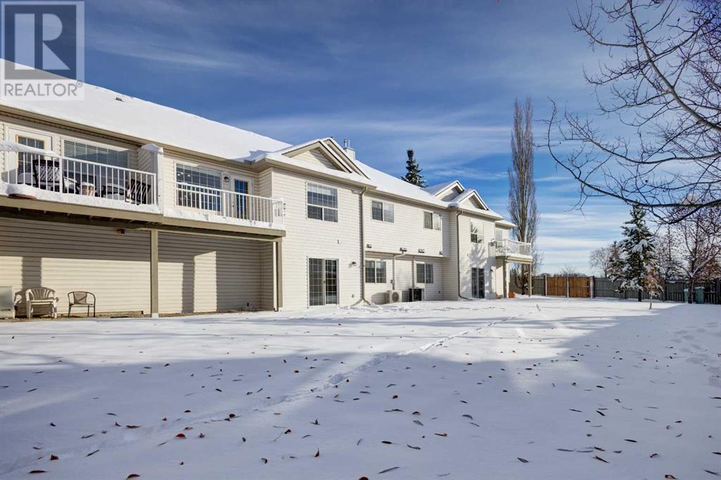 Single Family House for Sale in  Mt Douglas Villas SE McKenzie Lake Calgary 