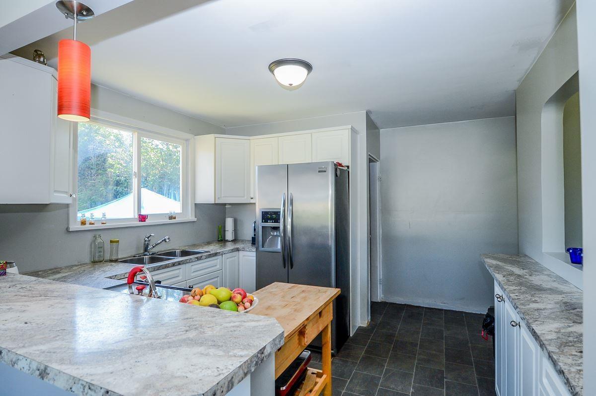 Photo 5 of 46496 Mayfair Avenue Chilliwack Proper East, Chilliwack BC