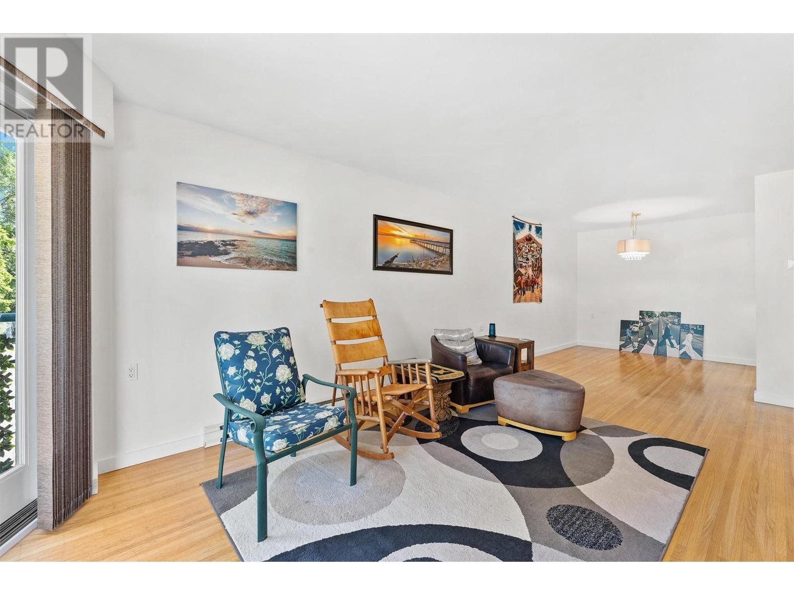 #202 4058 LAKESHORE ROAD - Image 10