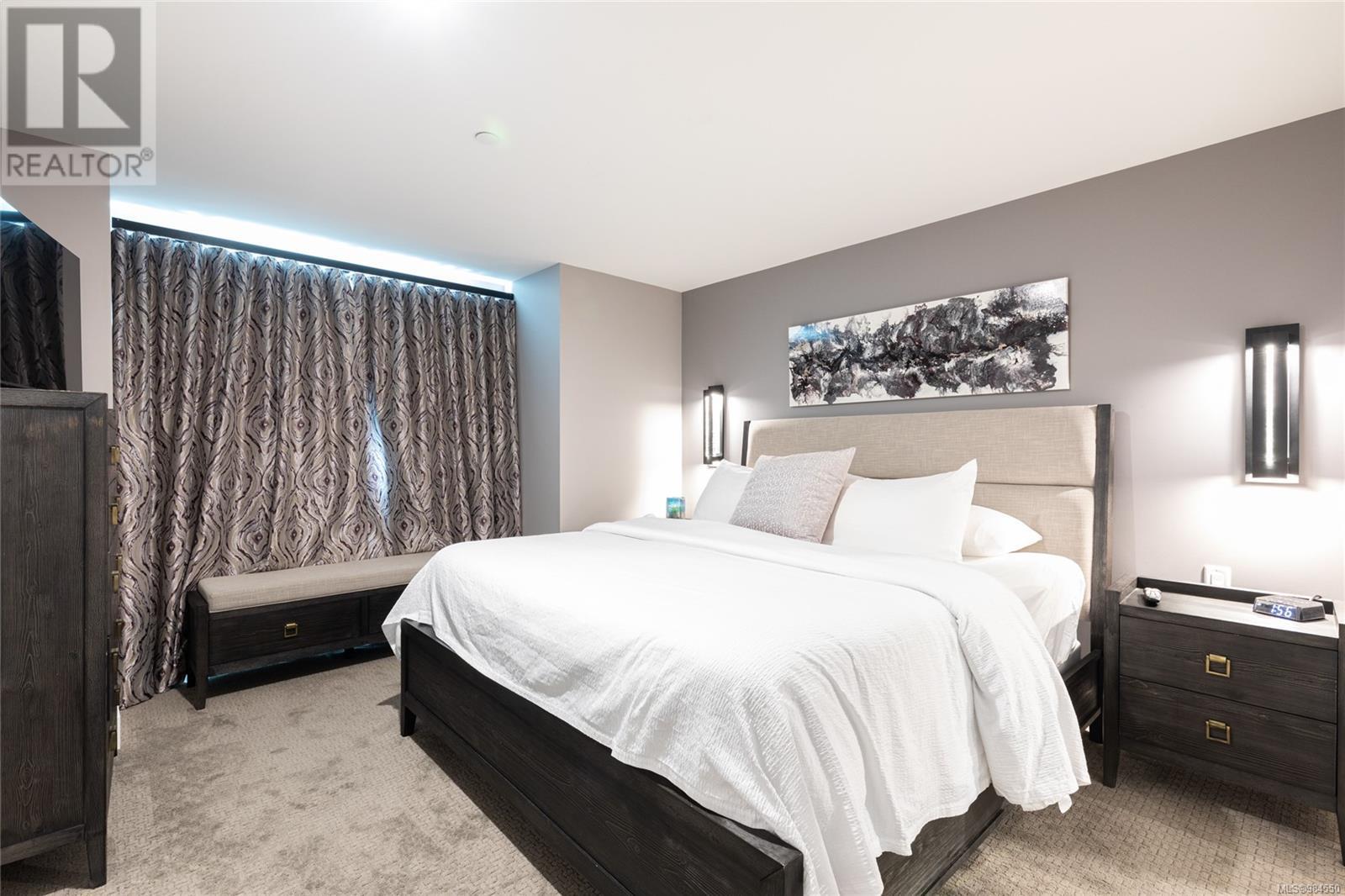 3 1175 Resort Dr, Parksville real estate listing 984550