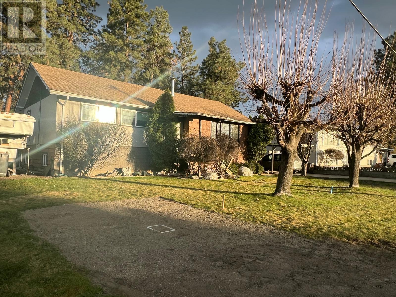 225 Cambie Road, Kelowna